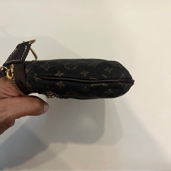 Louis Vuitton LV Pochette Idylle Mini Bag. Excellent condition. Authentic - Picture 5 of 8